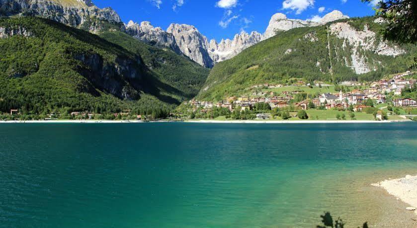 Alexander Hotel Alpine Wellness Dolomites Molveno Bagian luar foto